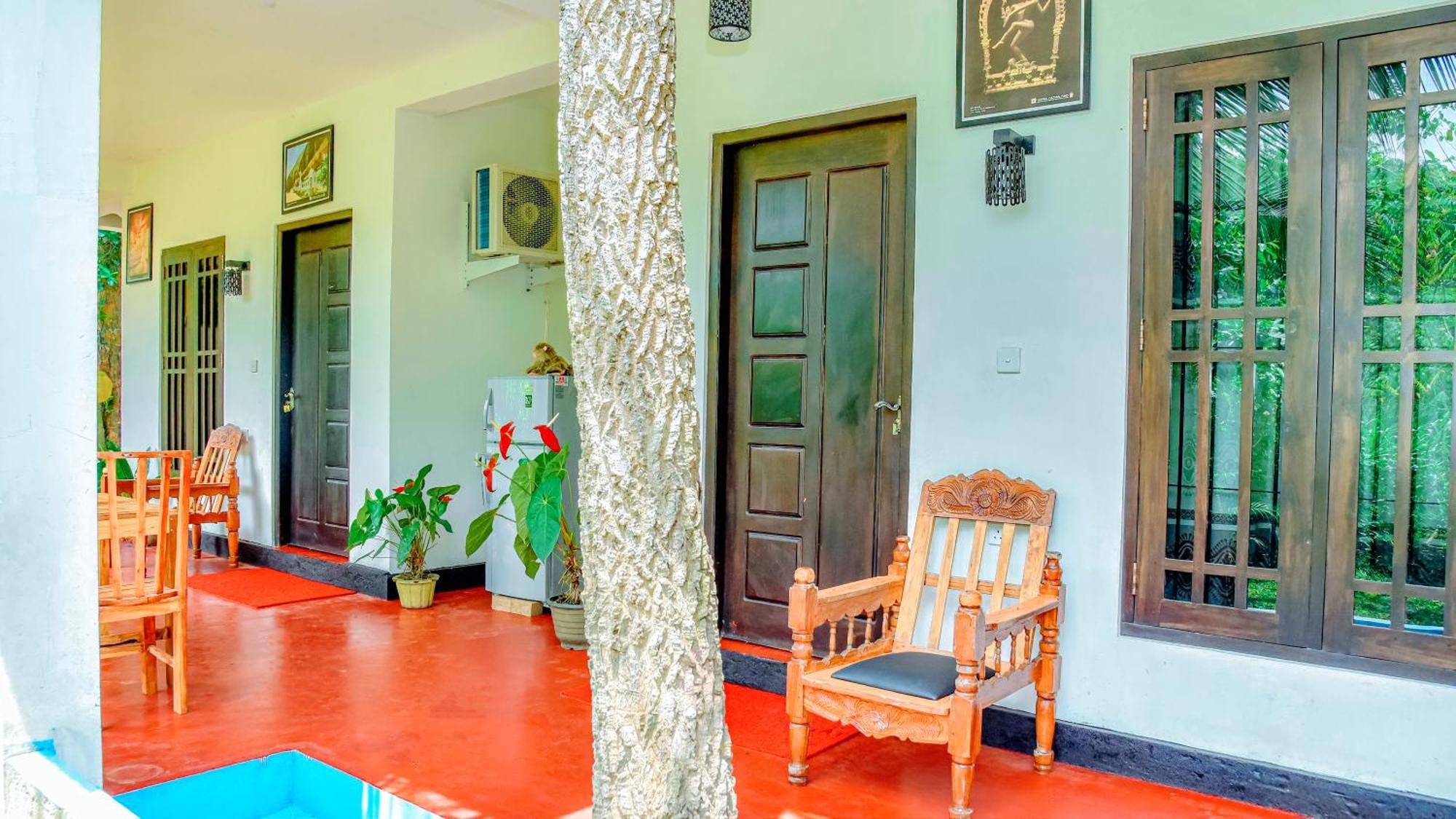 Smashing Inn Дамбулла Екстер'єр фото